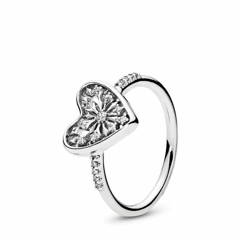 Pandora Heart of Winter Stackable Ring Silver Egypt BW1982305
